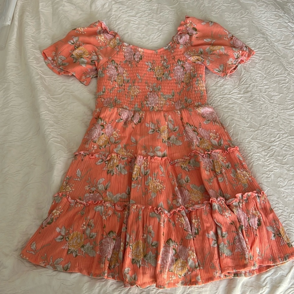 Girls dress
